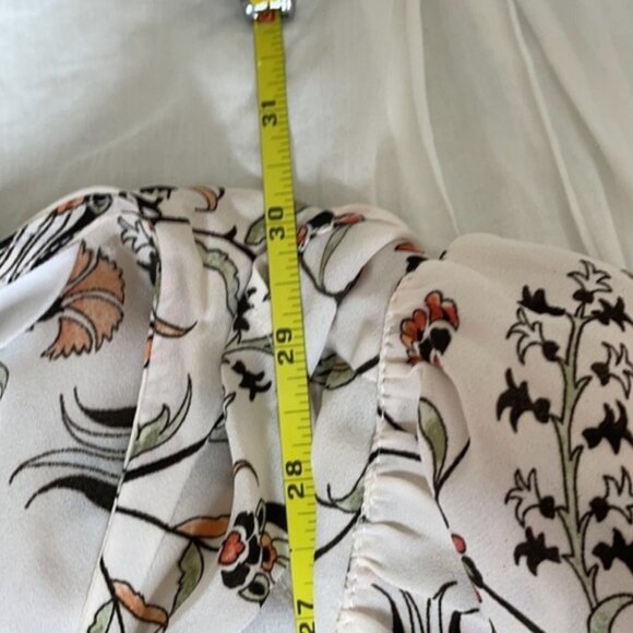 NWT Jack by BB Dakota Ivory Floral Garden Party Romper - Picture 15 of 16